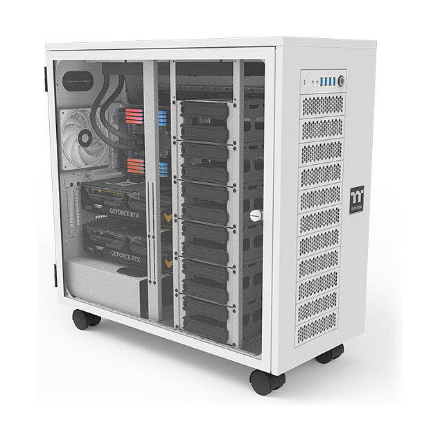 Thermaltake AX700 TG